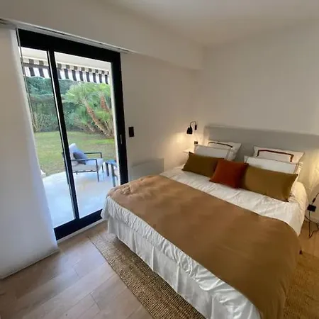 T2 Avec Terrasse Et Jardin קאן